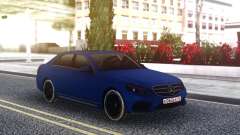 Mercedes-Benz E200 CGI pour GTA San Andreas